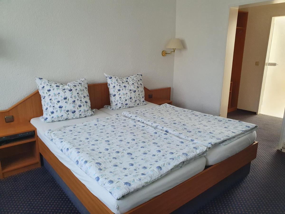Hotel Pension Stoertebeker Biendorf Екстер'єр фото