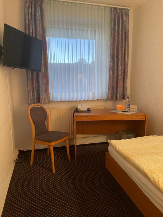 Hotel Pension Stoertebeker Biendorf Екстер'єр фото