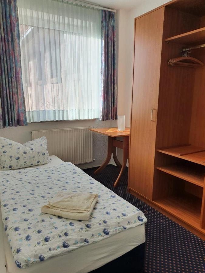 Hotel Pension Stoertebeker Biendorf Екстер'єр фото