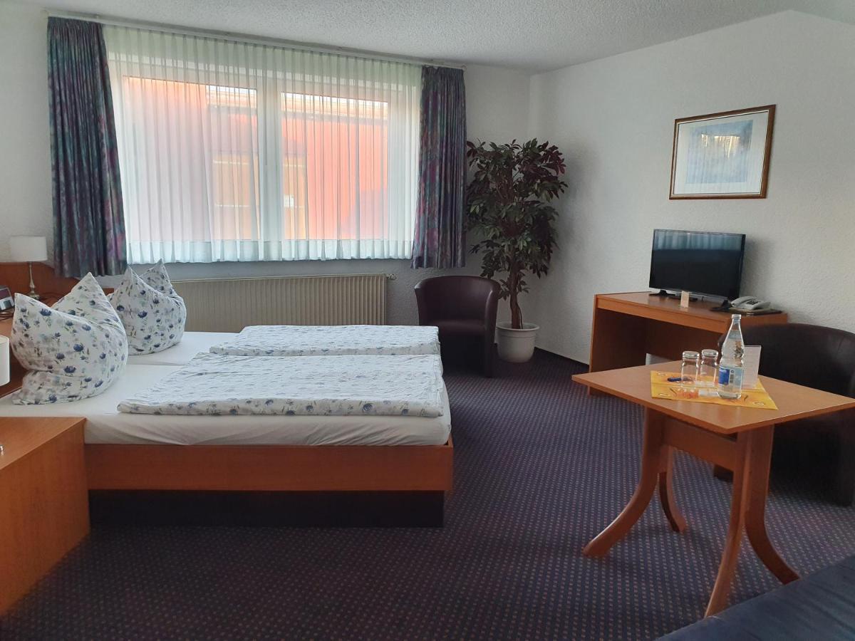 Hotel Pension Stoertebeker Biendorf Екстер'єр фото